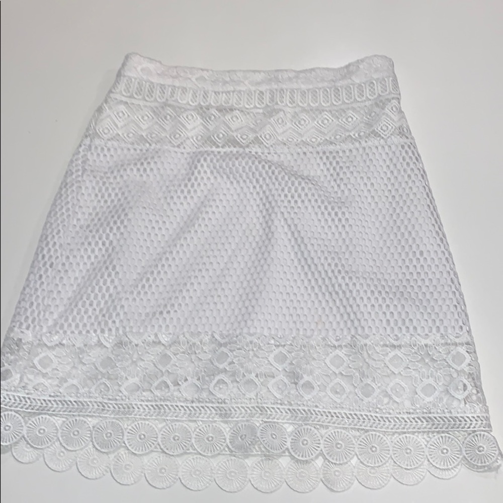 White crochet mini skirt